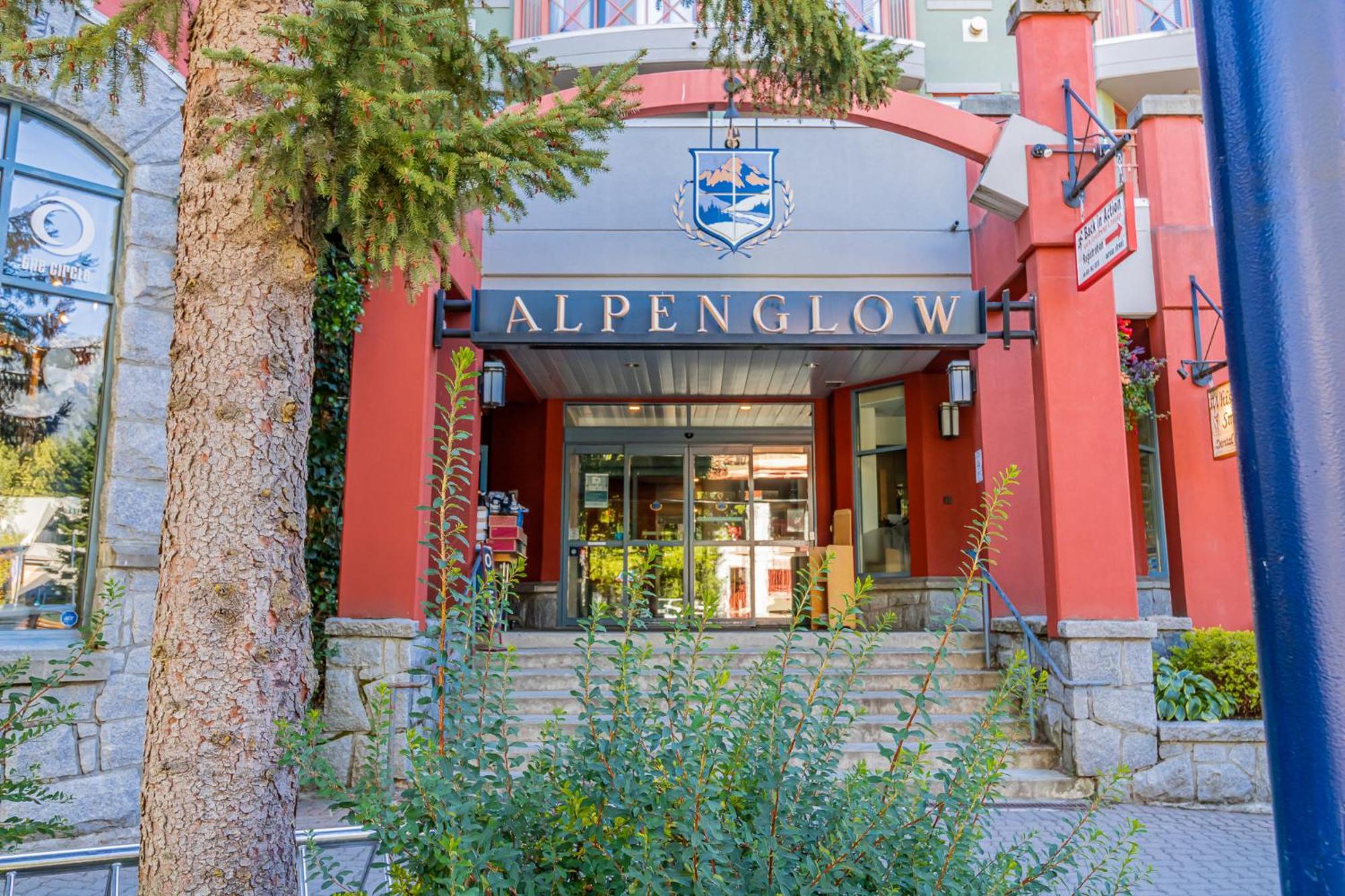 Alpenglow Lodge By Elevate Vacations Γουίστλερ Εξωτερικό φωτογραφία