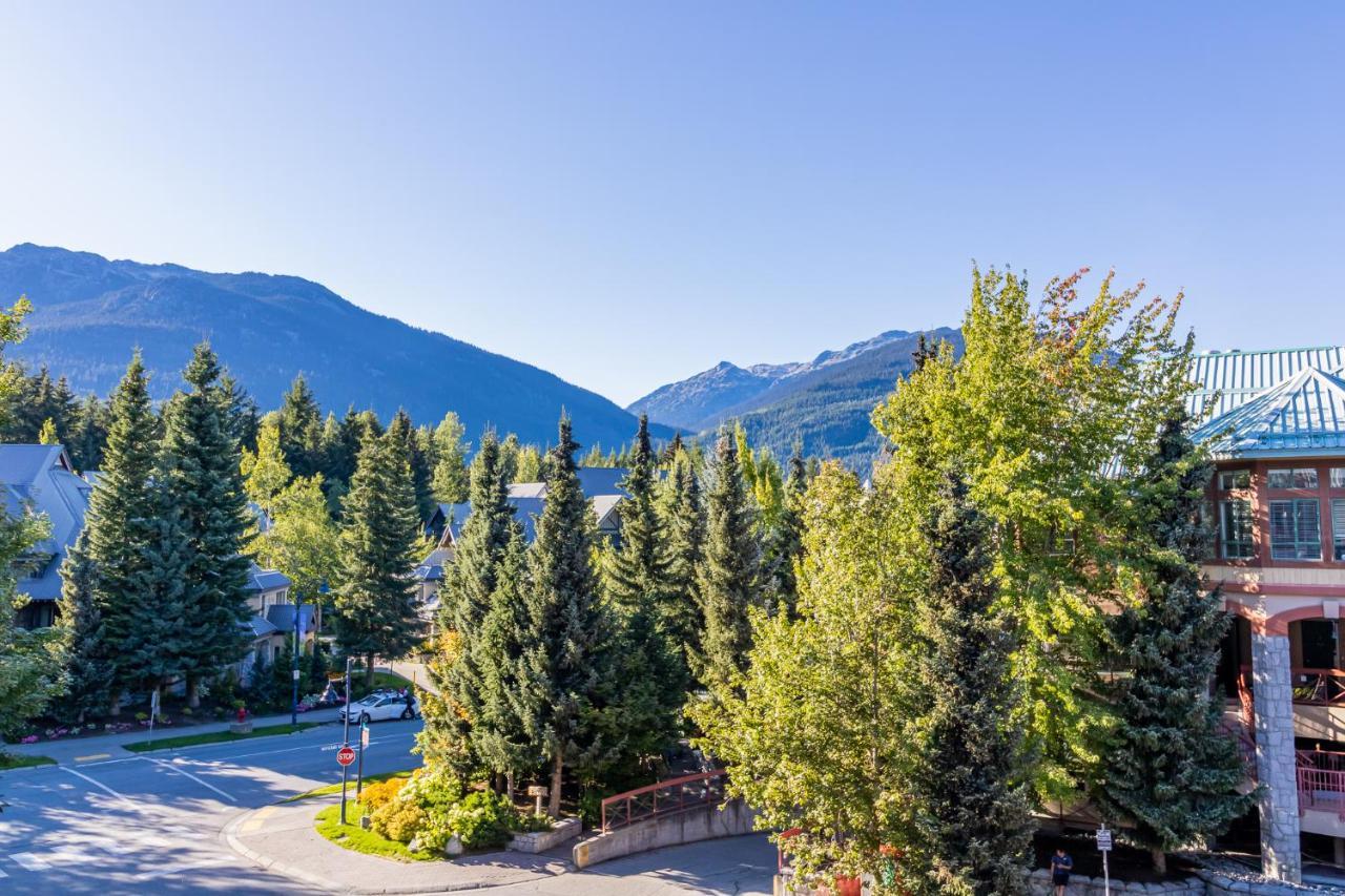 Alpenglow Lodge By Elevate Vacations Γουίστλερ Εξωτερικό φωτογραφία